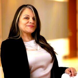 New Posher going live and sell out my beautiful closet